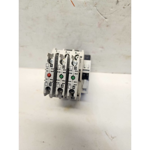 Danfoss Contactor CI 16, 8,0kW, 110V coil 230-690V 40A W/Auxiliary Contact Block - Picture 2 of 6